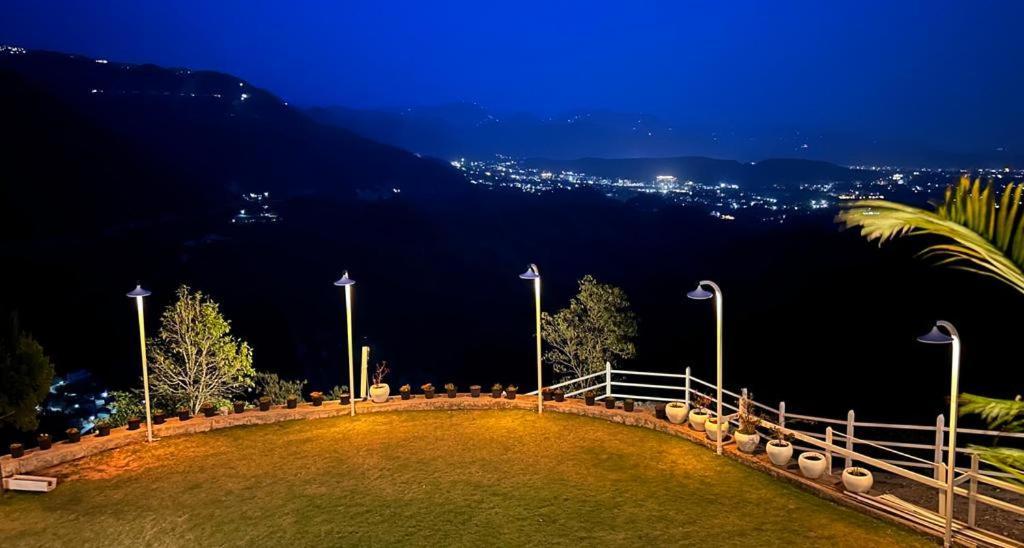 The Bohemian Casa Dehradun Hotel Bagian luar foto