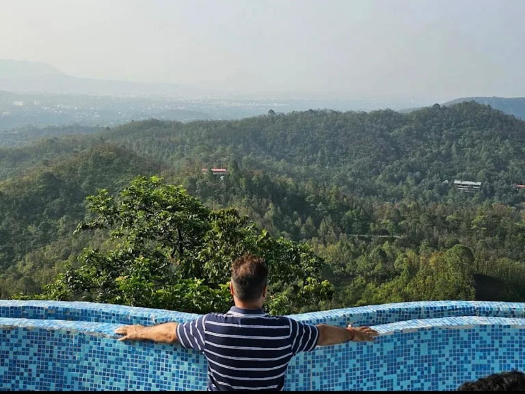 The Bohemian Casa Dehradun Hotel Bagian luar foto