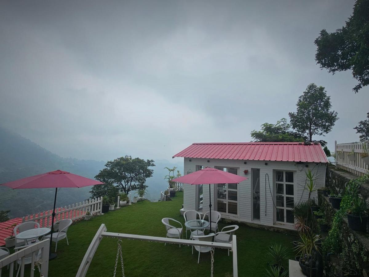 The Bohemian Casa Dehradun Hotel Bagian luar foto